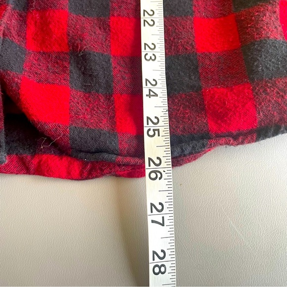 L.L. Bean Men’s Red & Black Plaid Flannel Shirt – Size Medium - Picture 10 of 10
